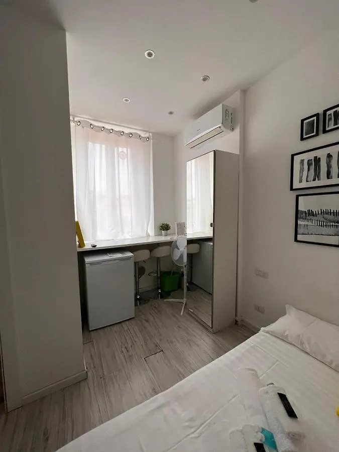 Apartment Guinizelli 6 Milan Italy